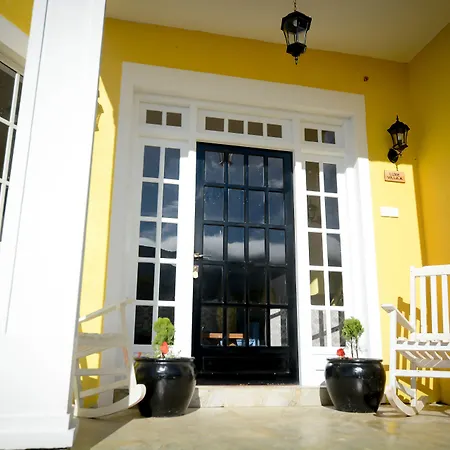 Luxe Wilderness - Private Villas, Free Breakfast, 2Km From City Centre-3